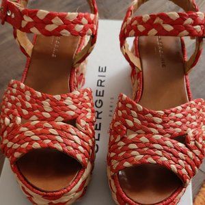 Clergerie Artemis Wedges